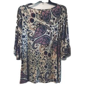 LTX Sportswear - Women's ( XL ) Paisley Print, Bell Sleeves A-line Tunic Blouse